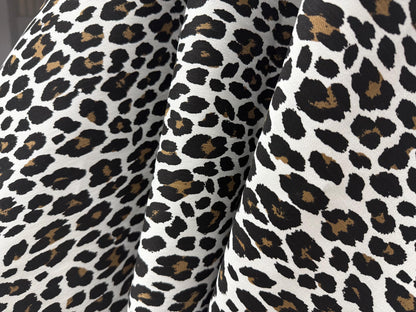 Leopar Desenli Pamuklu Kumaş
