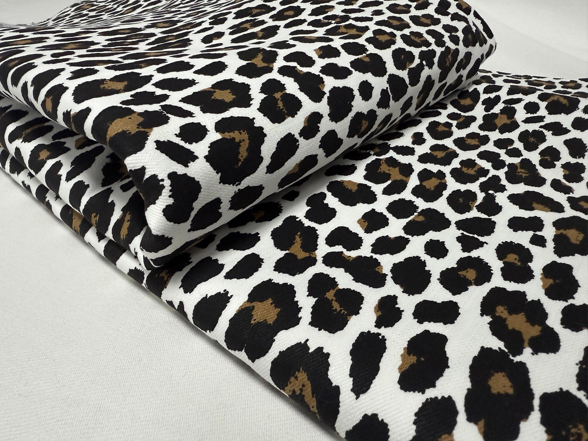 Leopar Desenli Pamuklu Kumaş